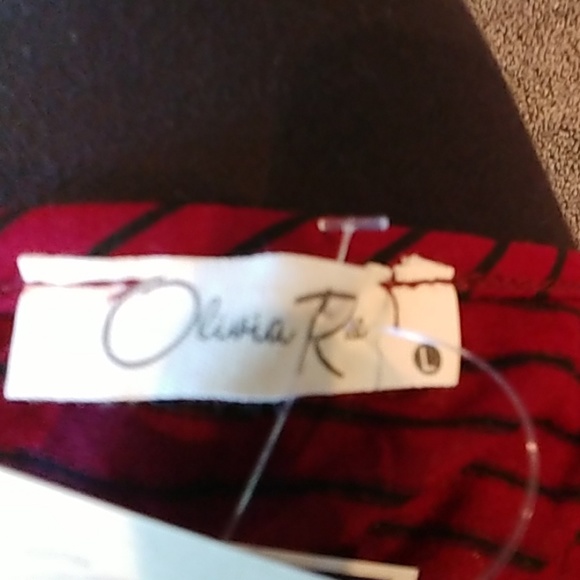 NWT top - Picture 3 of 3